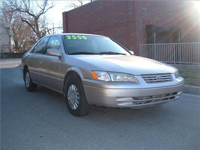 Used Toyota Camry 1997 : $3800