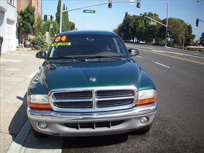 Used Dodge Dakota 2004 : $7495