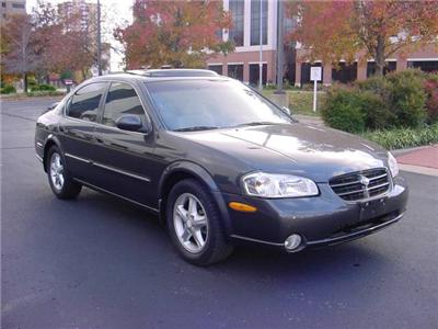 Used Nissan Maxima 2000 : $5900