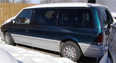 Used Plymouth GrandVoyager 1994 : $500