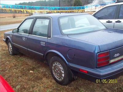 Used Oldsmobile CutlassCiera 1996 : $1750
