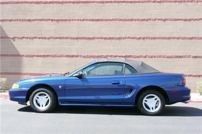 Used Ford Mustang 1996 : $4995