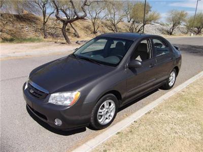 Used Kia Spectra 2005 : $4995