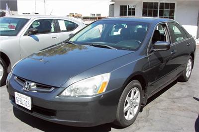 Used Honda Accord 2004 : $10500