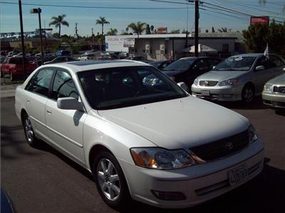 Used Toyota Avalon 2000 : $6995