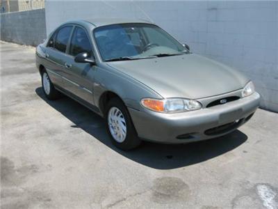 Used Ford Escort 1998 : $2995