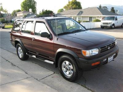 Used Nissan Pathfinder 1998 : $5995