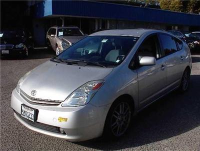 Used Toyota Prius 2005 : $9950