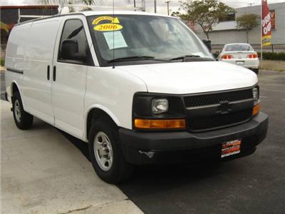 Used Chevrolet Express 2006 : $0