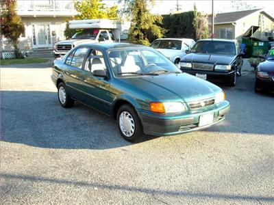 Used Toyota Tercel 1995 : $2350