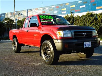 Used Toyota Tacoma 1999 : $10995