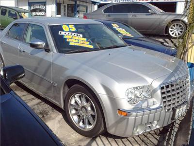 Used Chrysler 300C 2005 : $14500