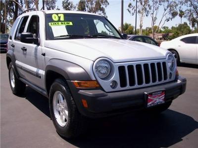 Used Jeep Liberty 2007 : $13990