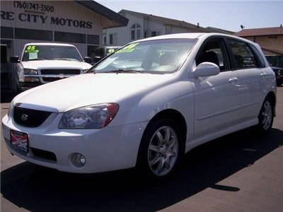 Used Kia Spectra5 2006 : $8990