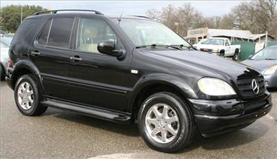 Used Mercedes-Benz MClass 2000 : $8995