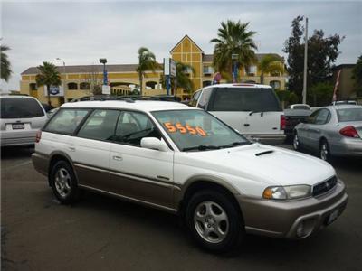Used Subaru Legacy 1999 : $5250