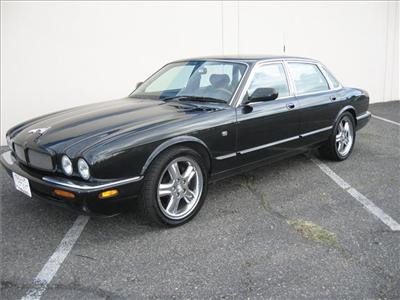 Used Jaguar XJR 1999 : $7400