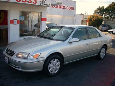 Used Toyota Camry 2000 : $4995