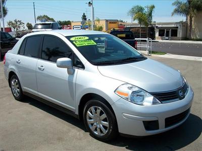 Used Nissan Versa 2007 : $9995