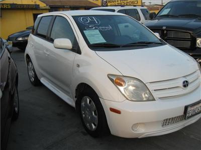 Used Scion xA 2004 : $5999
