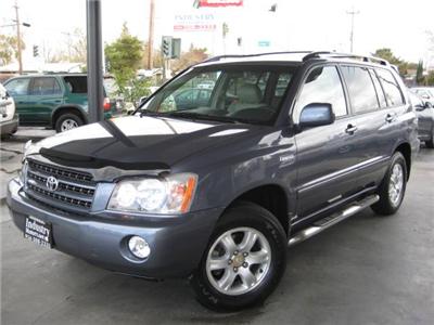 Used Toyota Highlander 2002 : $11995
