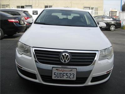 Used Volkswagen Passat 2006 : $11500