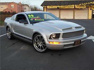 Used Ford Mustang 2006 : $14995
