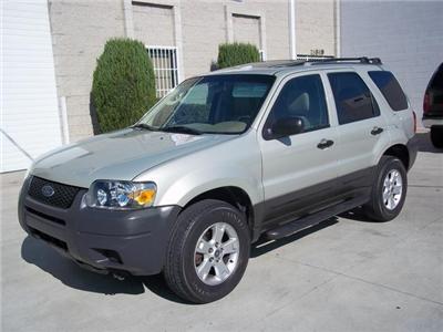 Used Ford Escape 2006 : $8995