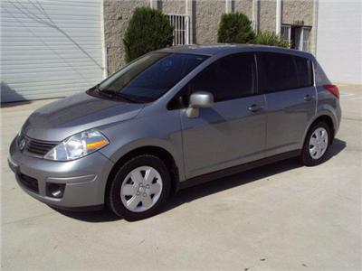 Used Nissan Versa 2008 : $8600