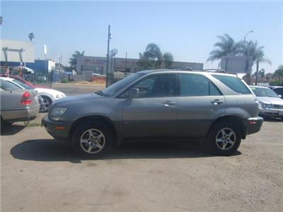 Used Lexus RX300 2001 : $8000