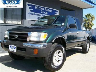 Used Toyota Tacoma 1999 : $7988