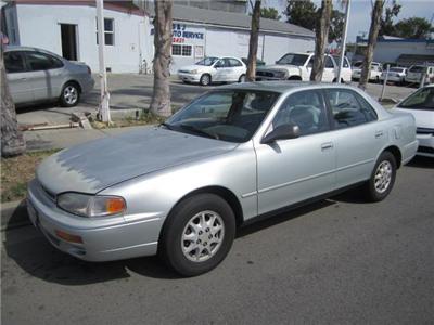 Used Toyota Camry 1995 : $1995