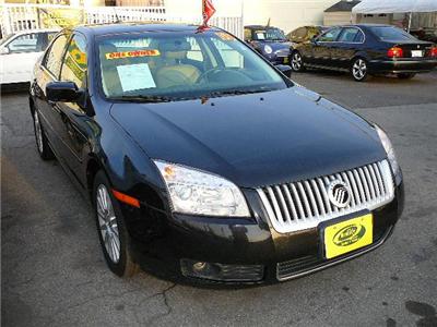 Used Mercury Milan 2009 : $12459