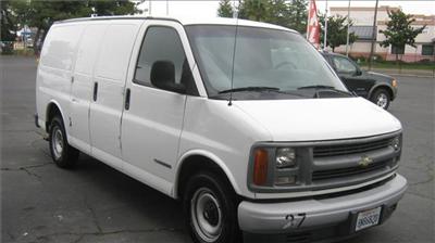 Used Chevrolet Express 2002 : $4500