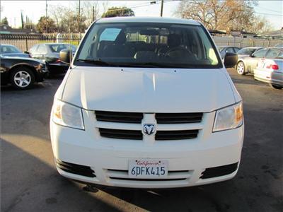 Used Dodge GrandCaravan 2008 : $13500