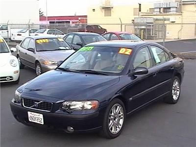 Used Volvo S60 2002 : $7595