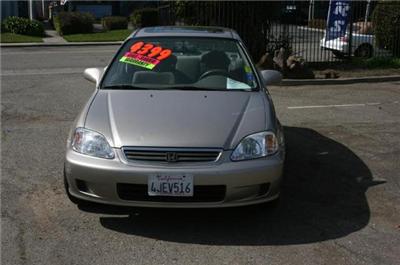 Used Honda Civic 2000 : $4399