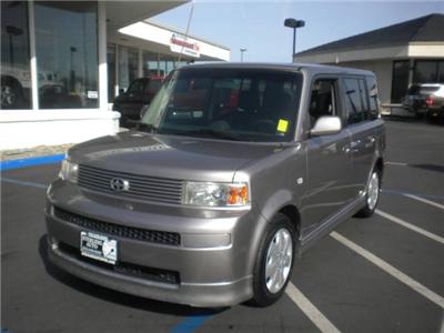 Used Scion xB 2004 : $7995