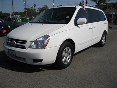 Used Kia Sedona 2007 : $9995