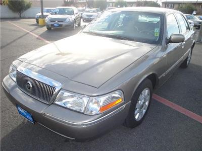 Used Mercury GrandMarquis 2004 : $9988