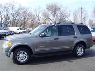 Used Ford Explorer 2002 : $7495