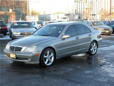 Used Mercedes-Benz CClass 2004 : $11700