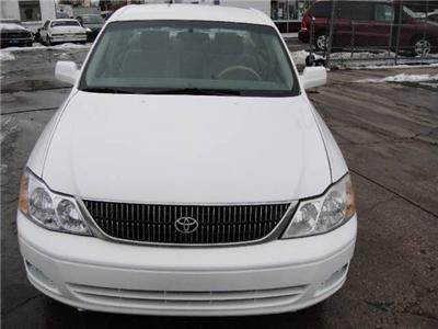 Used Toyota Avalon 2000 : $5900