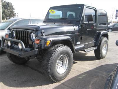 Used Jeep Wrangler 2000 : $9850