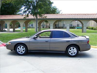 Used Oldsmobile Intrigue 2000 : $3995