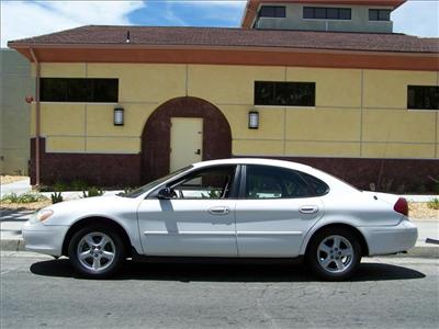Used Ford Taurus 2003 : $4995