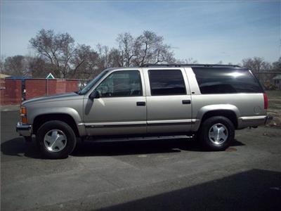 Used Chevrolet Suburban 1999 : $5950