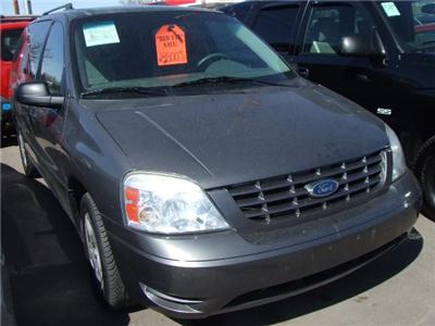 Used Ford Freestar 2006 : $8800