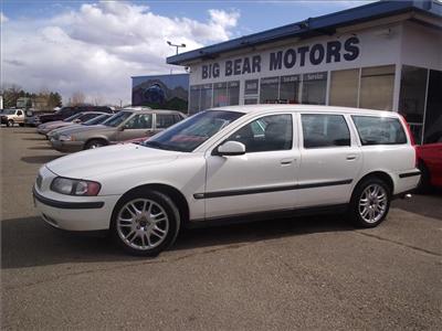 Used Volvo V70 2001 : $3795
