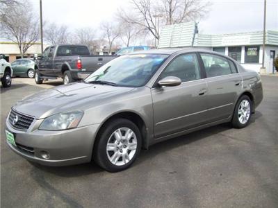 Used Nissan Altima 2005 : $10200